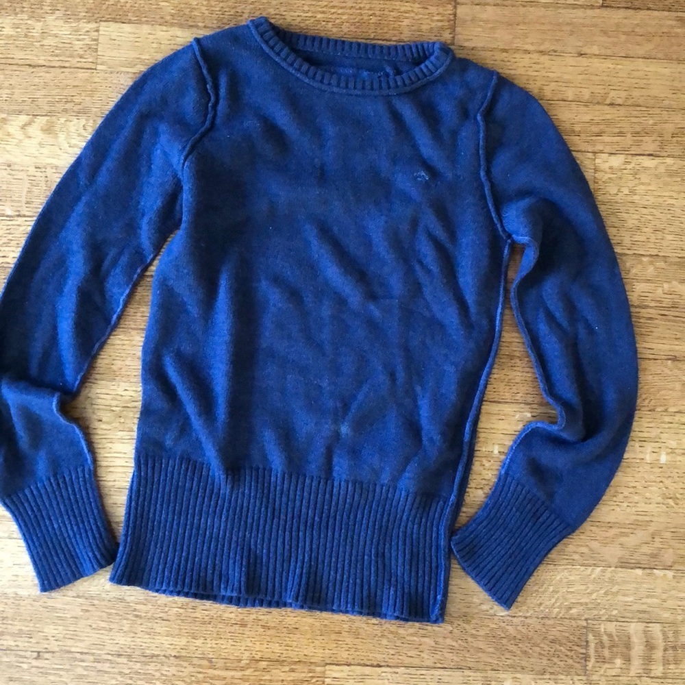 Basic navy blue sweater